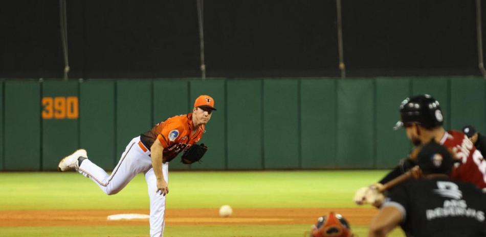 Los Toros se imponen 3-1 a los Gigantes