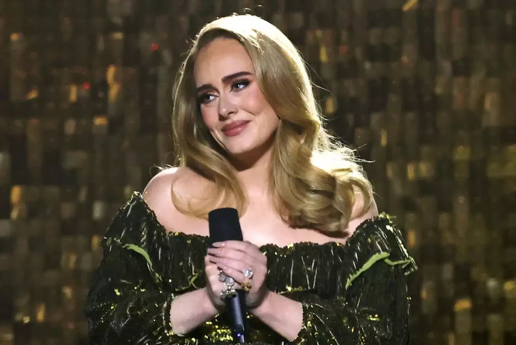 Adele se tomará un año sabático tras poner fin a sus conciertos en Las Vegas  