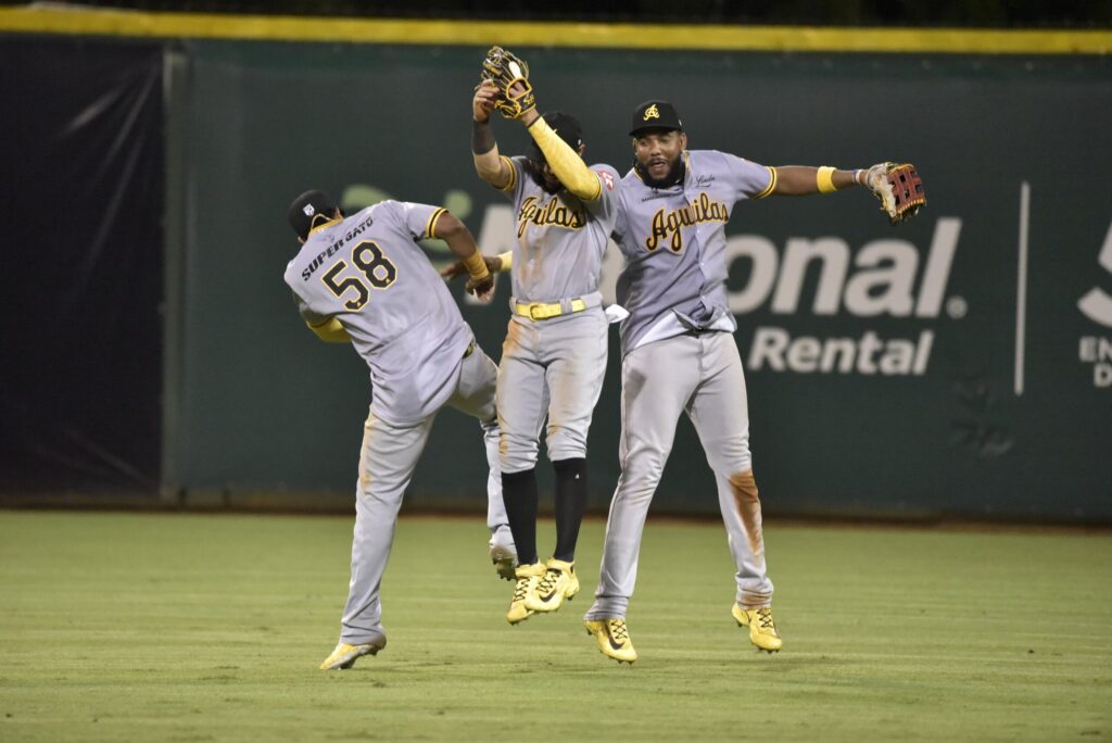 Enmanuel Valdez le da triunfo a las Estrellas con grand slam en la novena entrada 