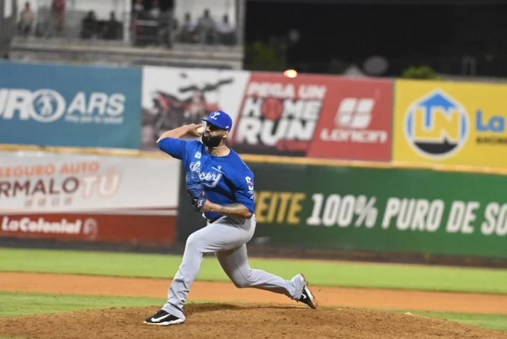 Relevo de Jean Carlos Mejía salva al Licey y detiene racha perdedora 