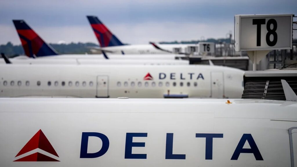 Un polizón voló a bordo de un vuelo de Delta desde Nueva York a París