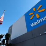 Walmart da marcha atrás en los programas DEI de diversidad, equidad e inclusión tras la reacción negativa de la derecha