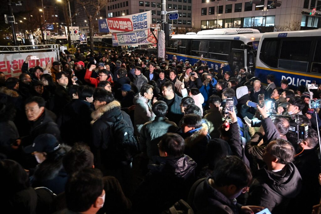 Asamblea Nacional de Corea del Sur vota revocar ley marcial decretada por el presidente 