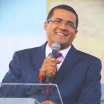 Pastor Ezequiel Molina califica juventud de RD como “generación de cristal”