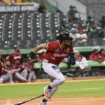 Gigantes aplastan al picheo de las Estrellas con 18 hits y 11 carreras en el Tetelo Vargas