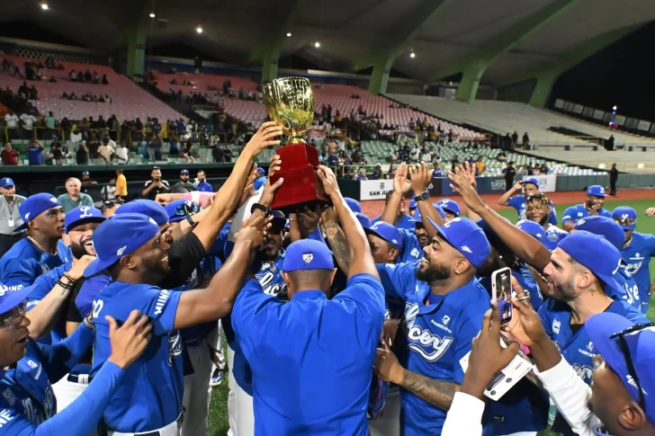 Licey rompe el maleficio ante las Águilas y gana serie Titanes del Caribe  