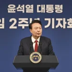 Presidente de Corea del Sur declara la ley marcial en un discurso televisado en directo