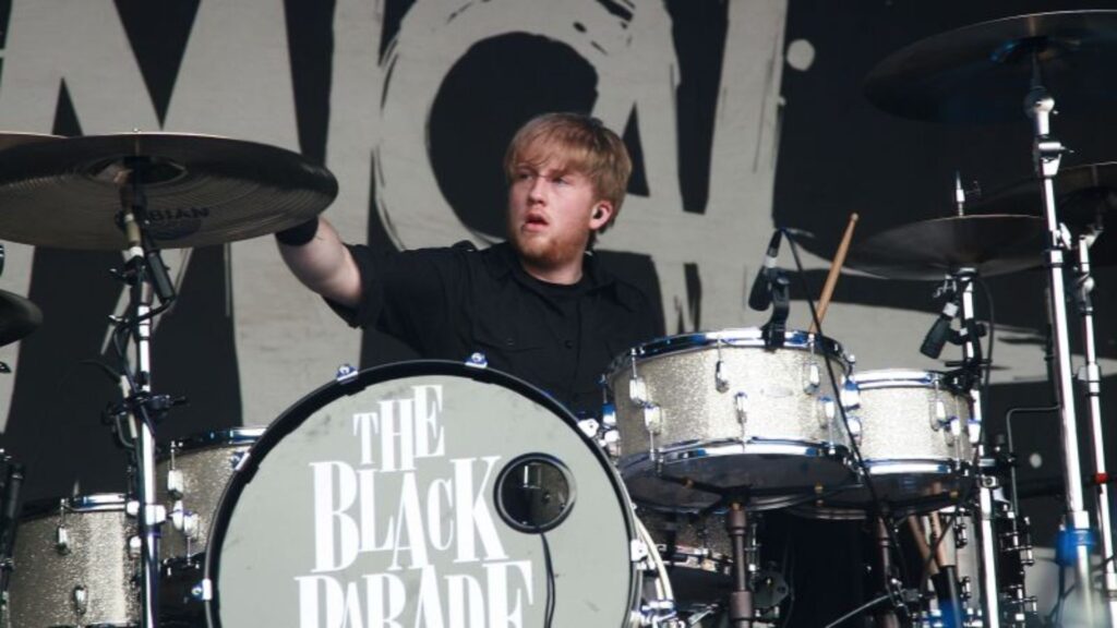 Bob Bryar, exbaterista de la banda de rock My Chemical Romance, fallece a los 44 años